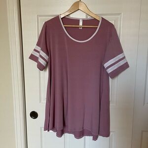 Retro Stripe Sleeve Flattering Tunic Tee